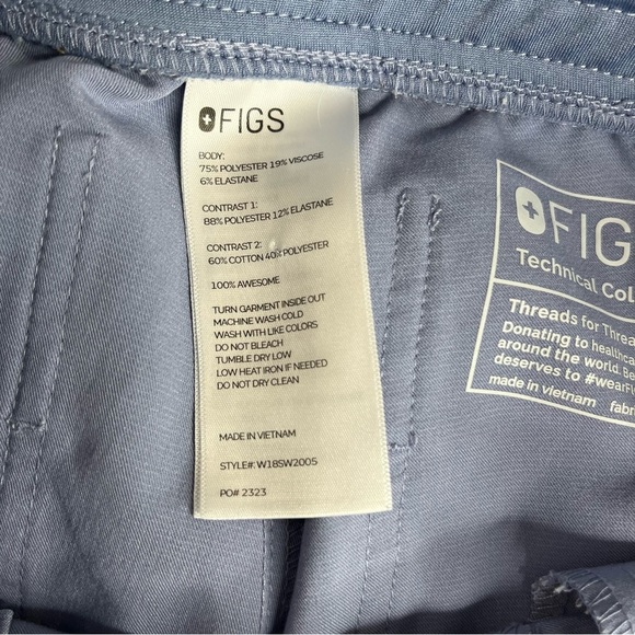 Figs Women's Jogger Pants in Light Blue - Picture 7 of 10